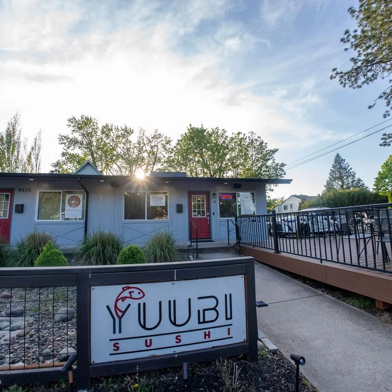 Yuubi Sushi, business photo 3